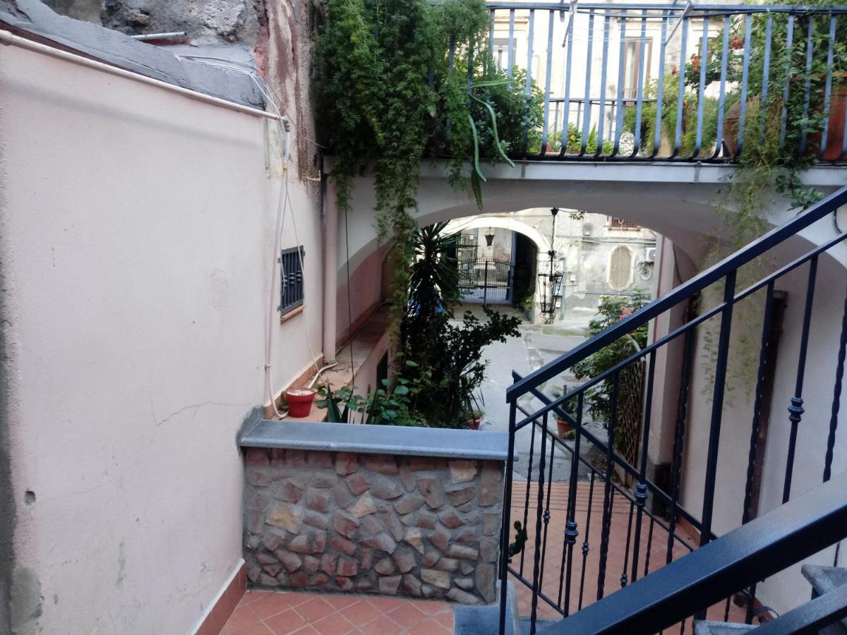 Vulcano Apartment Katanya Dış mekan fotoğraf